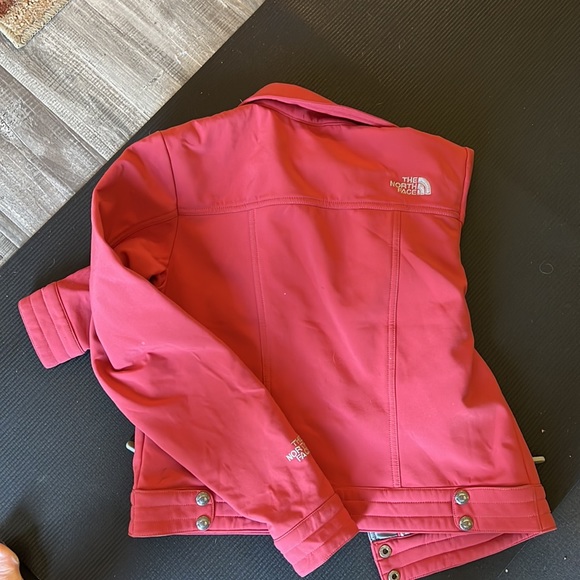 The North face pink coral color jacket - Picture 7 of 7